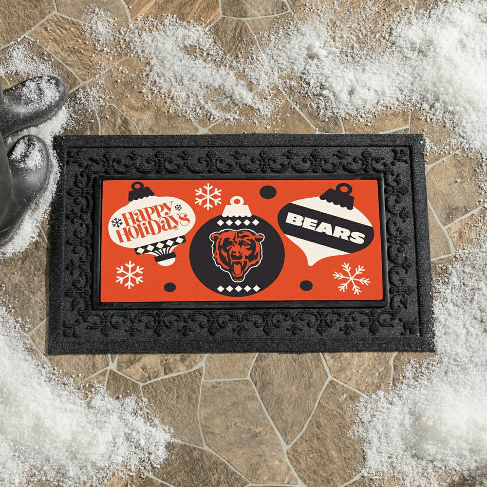Chicago Bears Holiday Flocked Coir Sassafras Switch Mat, 22"x10", NFL
