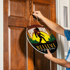 Washington Commanders Bigfoot Round Door Décor with Hanging Rope, 18x1, NFL, Home