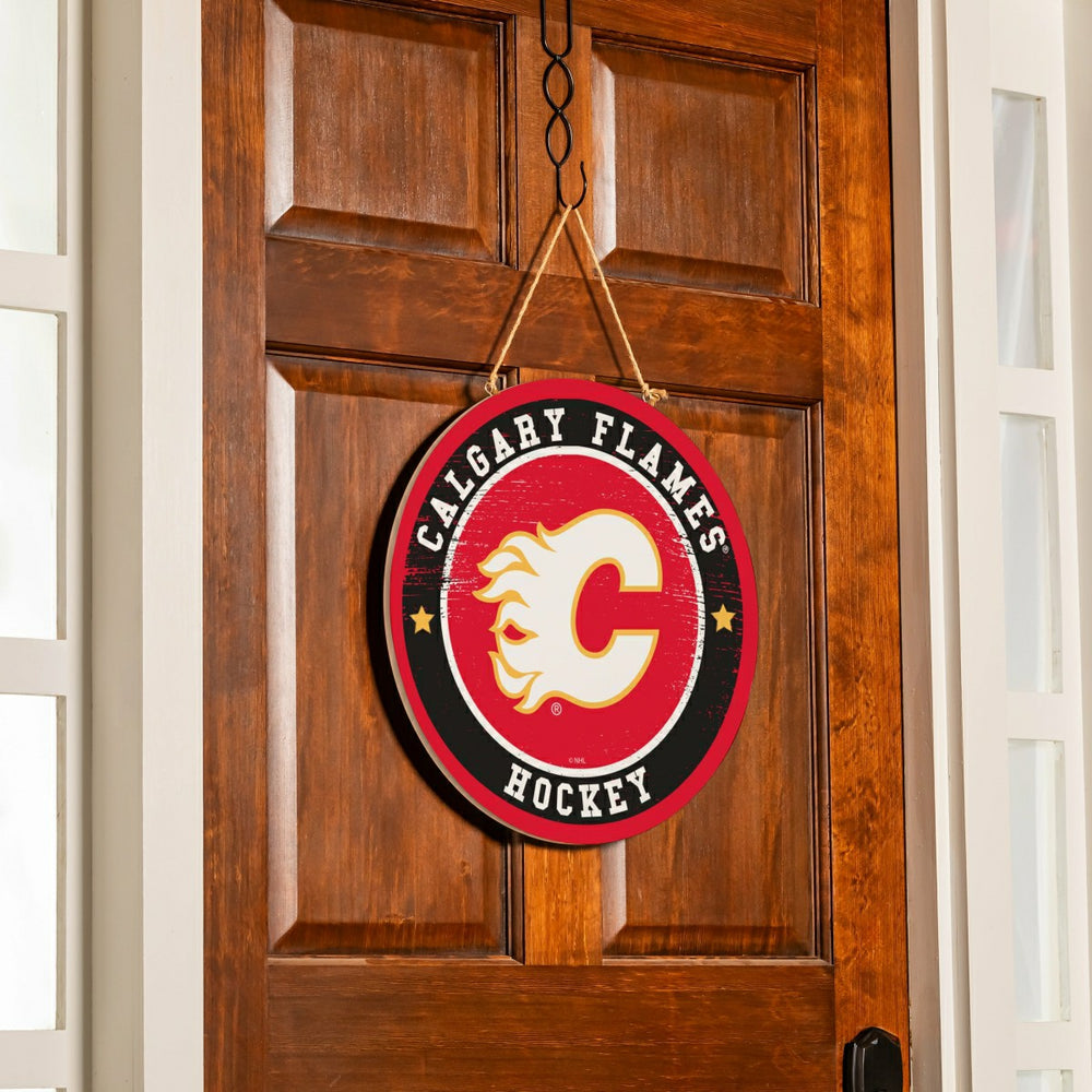 Calgary Flames Round Door Décor with Hanging Rope, 18x18, NHL, Home
