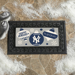 New York Yankees Holiday Flocked Coir Sassafras Switch Mat, 22"x10", MLB