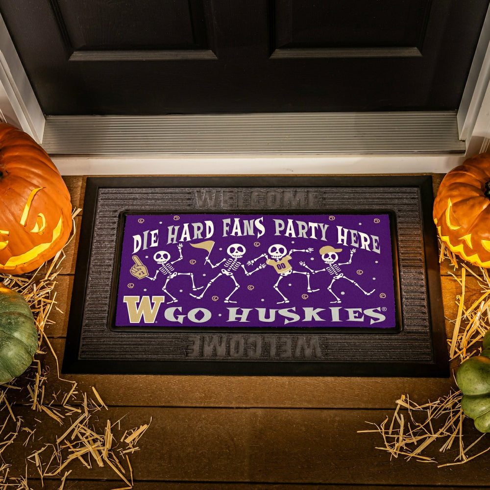 University of Washington Flocked Coir Halloween Sassafras Switch Mat, , Collegiate
