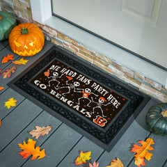 Cincinnati Bengals Flocked Coir Halloween Sassafras Switch Mat, 22"x10, NFL