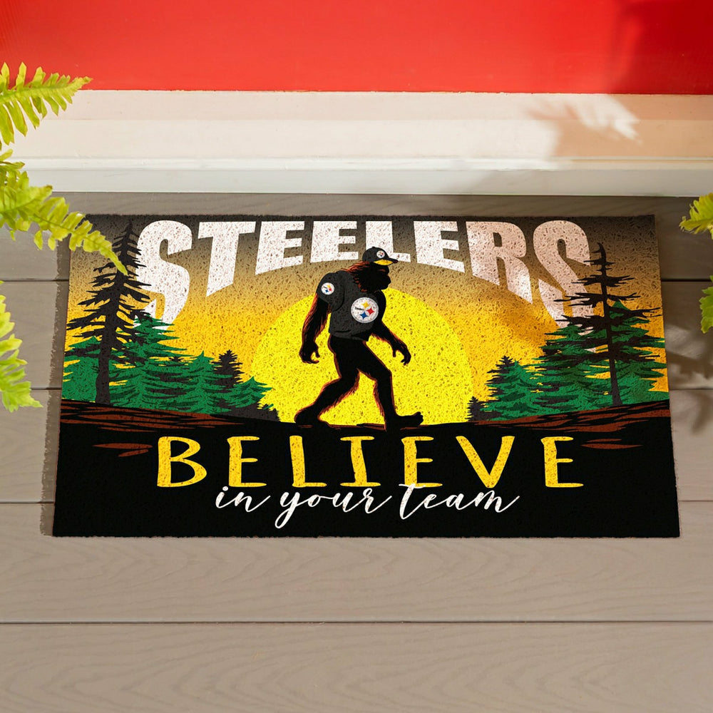 Pittsburgh Steelers Bigfoot PVC Mat, 28"x16", NFL