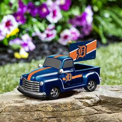 Detroit Lions Rally Truck Statue, MLB, Home