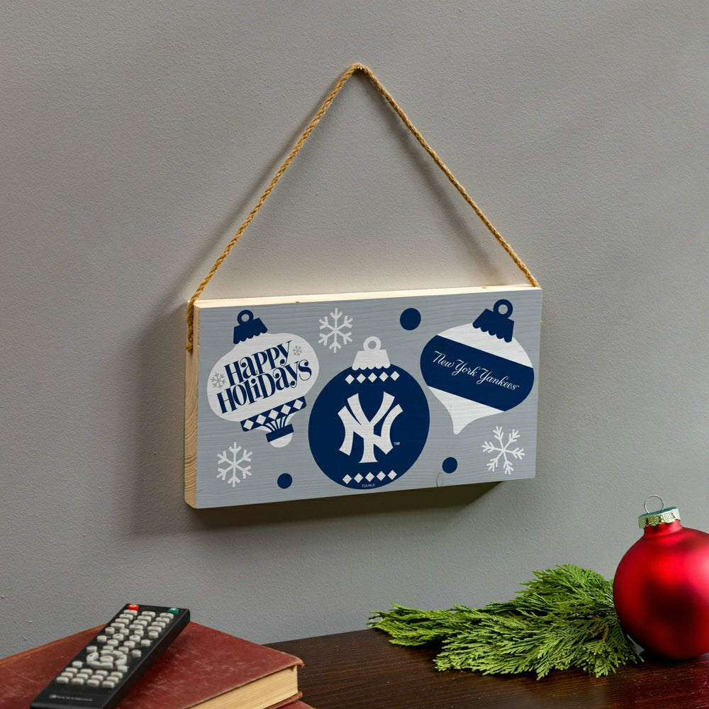 New York Yankees Holiday Wood Wall Sign, 6x11, MLB, Home