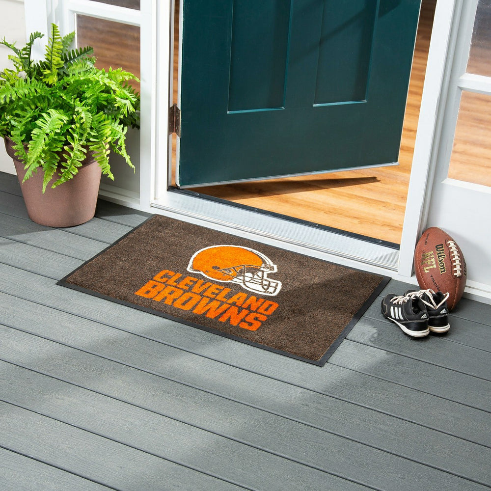 2'x3' USA Made Indoor/Outdoor Entryway Mat, Cleveland Browns, NFL