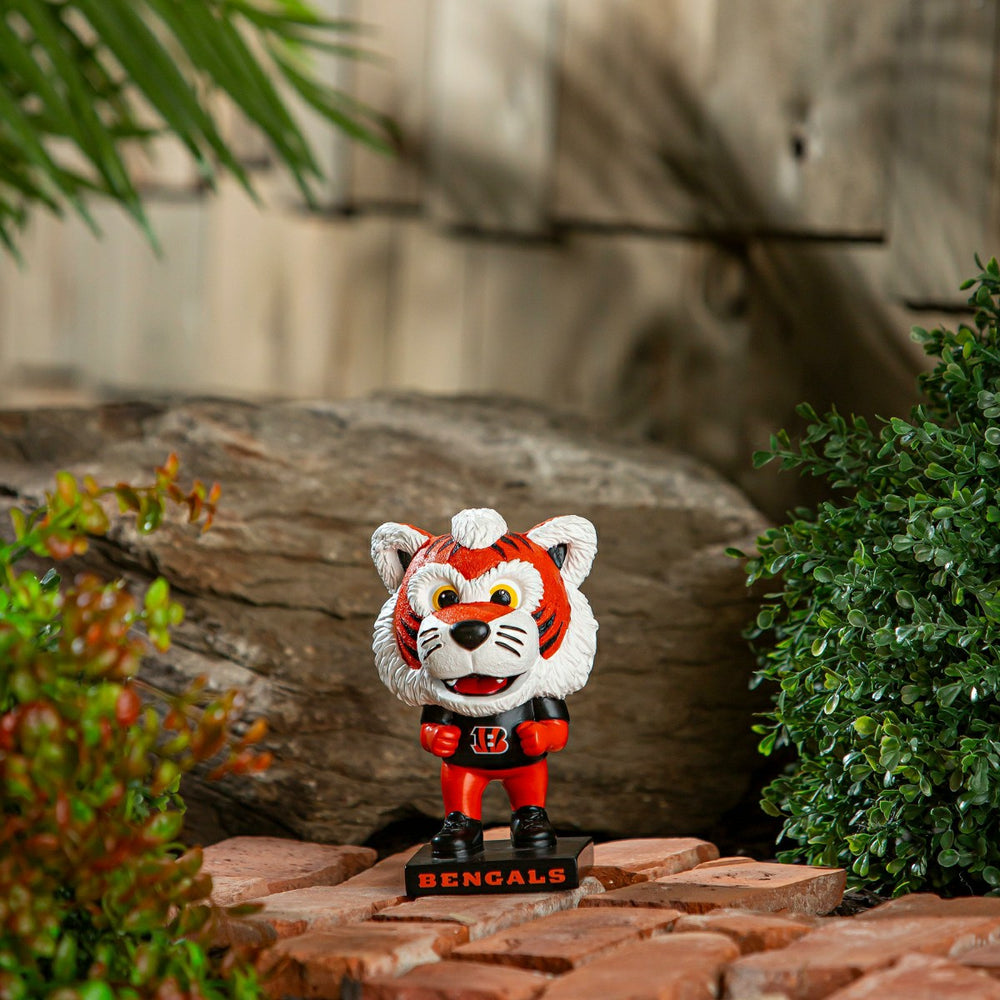 Lil Big Head Statue, Mascot, Cincinnati Bengals, NFL, Home
