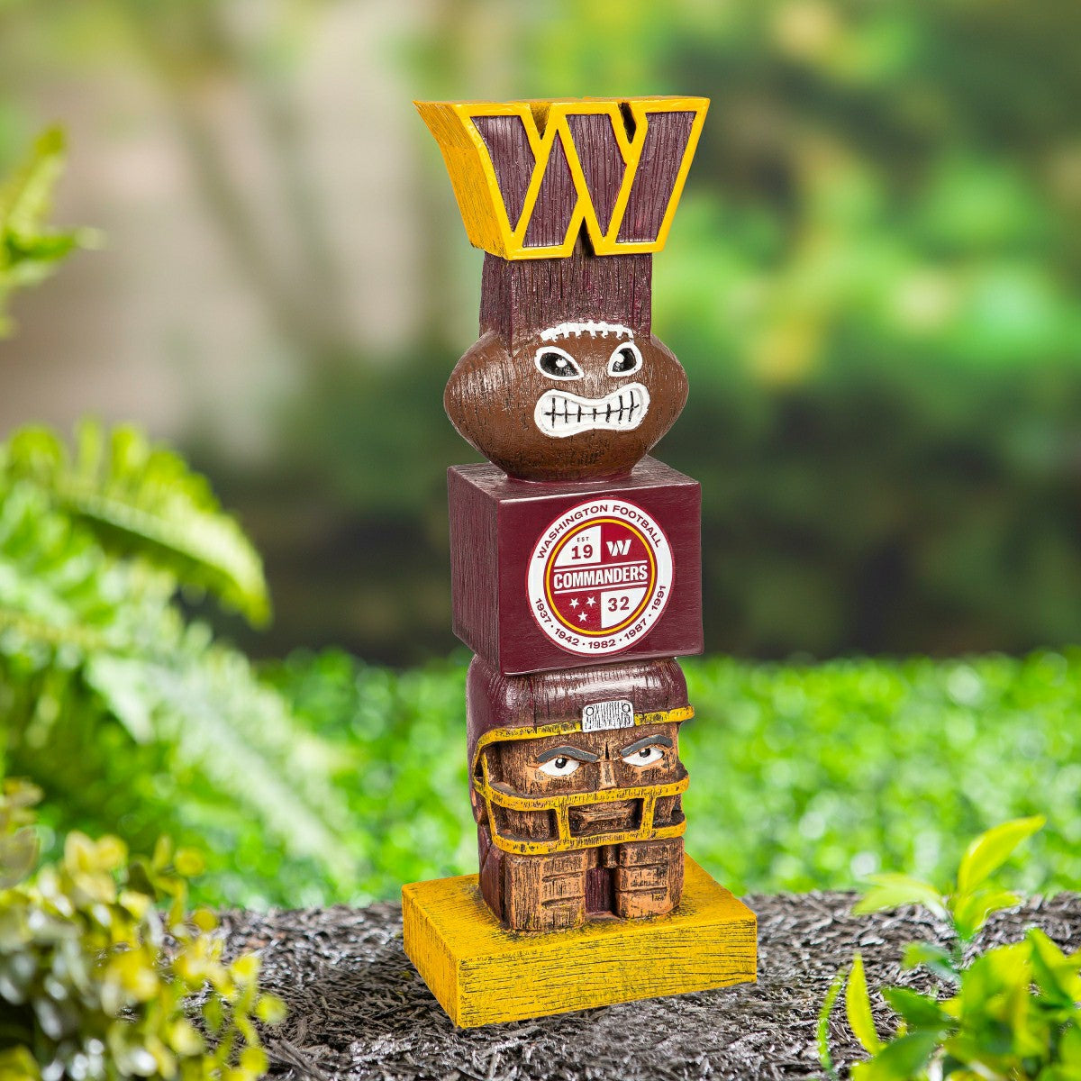 Team Garden Statue, Washington Commanders, NFL, Home