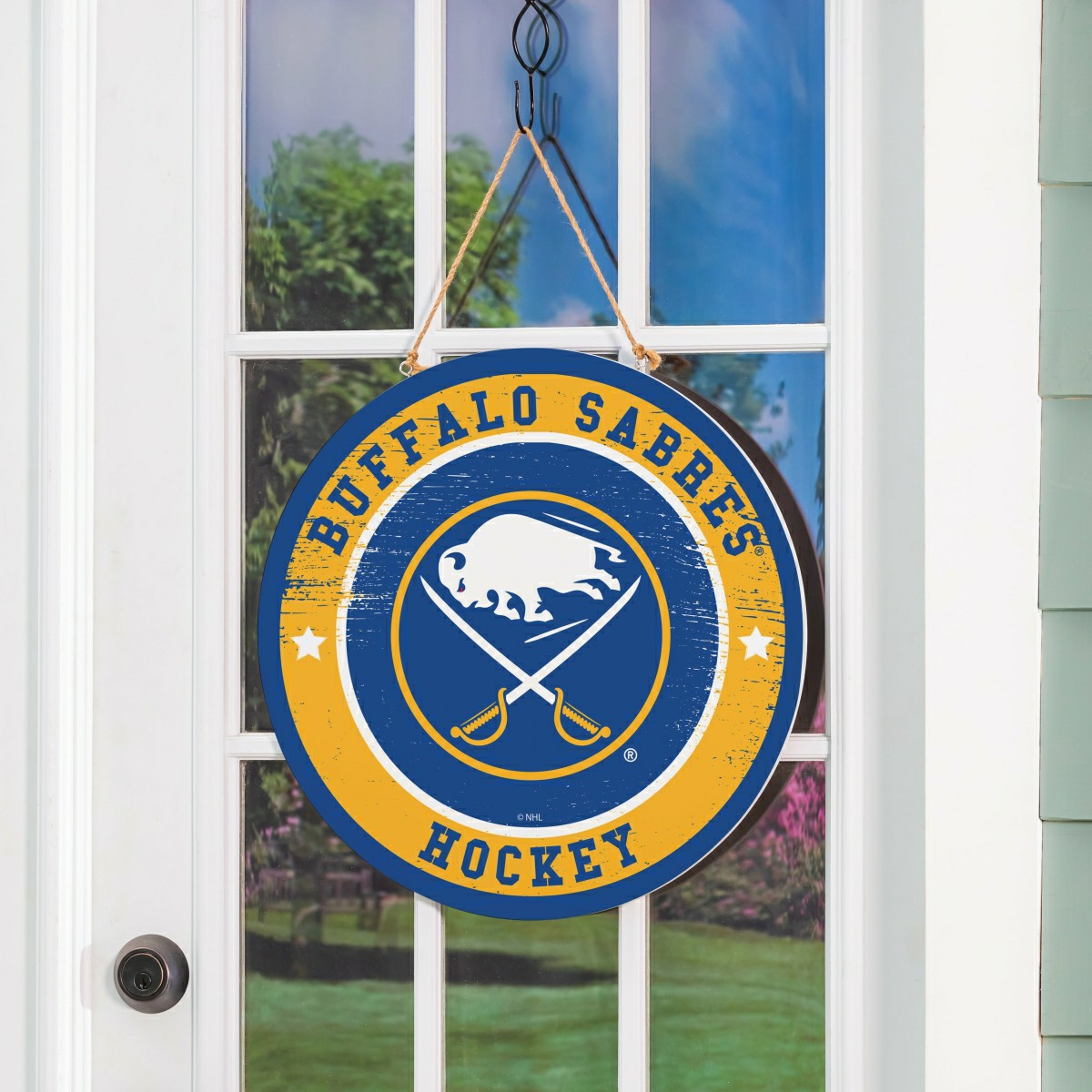 Buffalo Sabres Round Door Décor with Hanging Rope, 18x18, NHL, Home