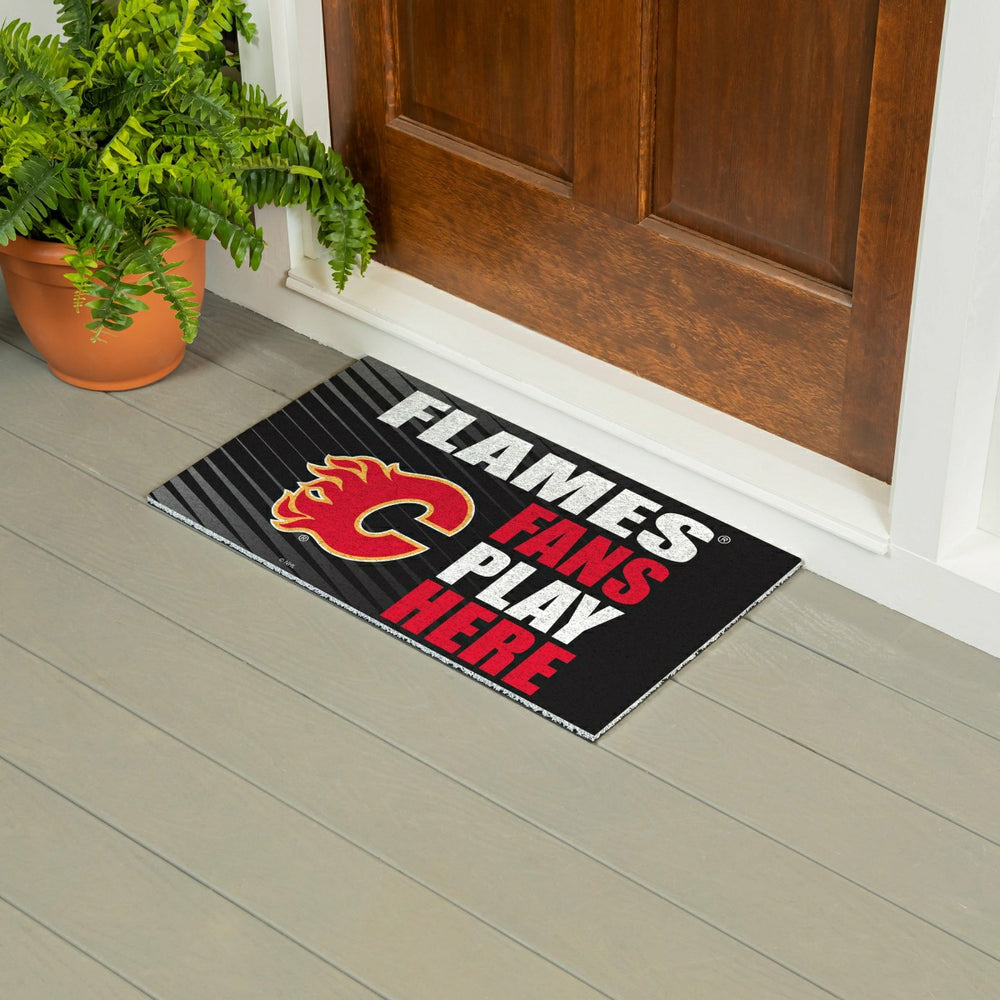 Calgary Flames Fan Mat, 28"x16", NHL