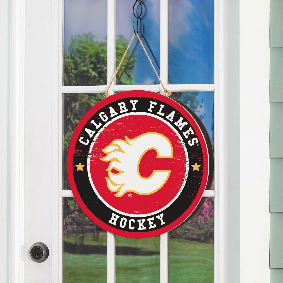 Calgary Flames Round Door Décor with Hanging Rope, 18x18, NHL, Home