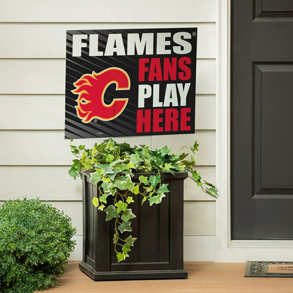 Calgary Flames Coroplast Yard Sign "Fans Play Here", NHL, Home