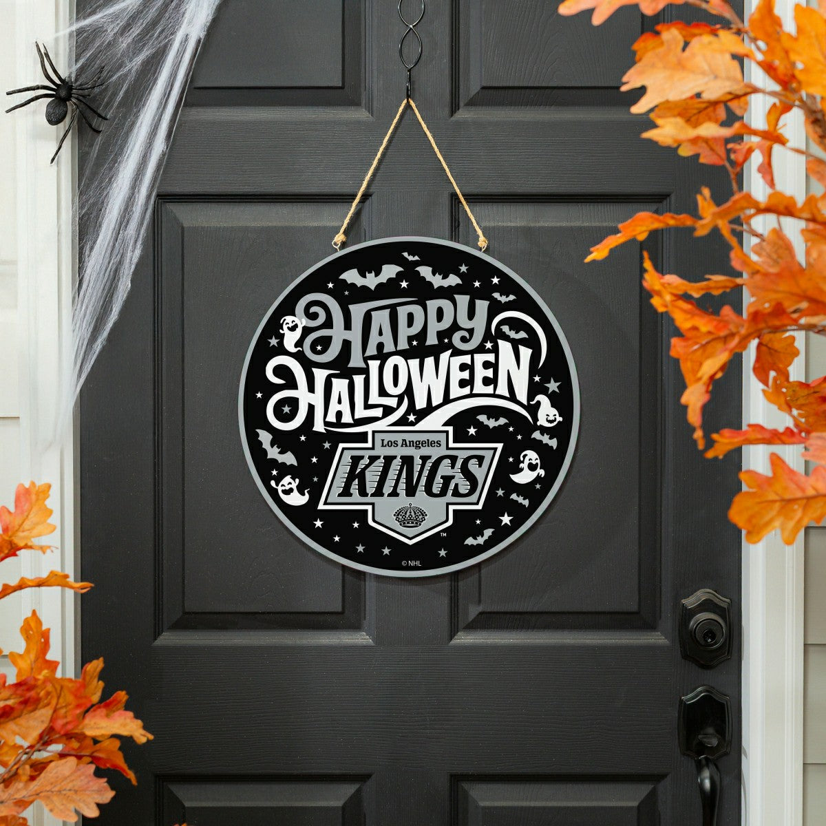 Los Angeles Kings Halloween Round Door Décor with Hanging Rope, 18x18, NHL, Home
