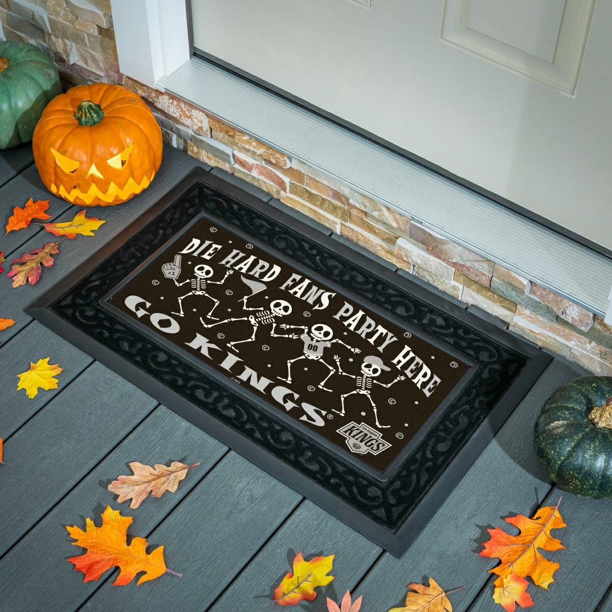 Los Angeles Kings Flocked Coir Halloween Sassafras Switch Mat, 22"x10", NHL