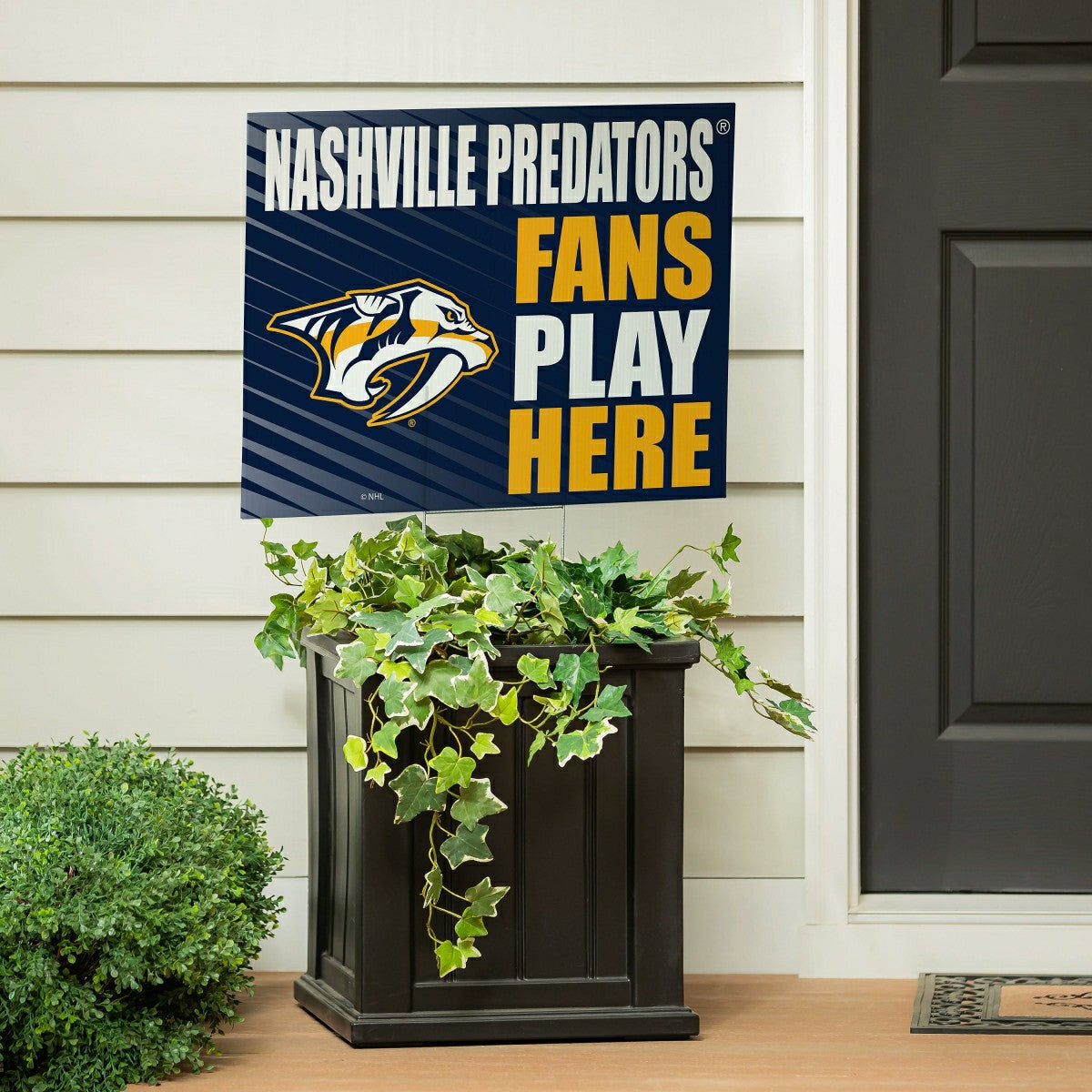 Nashville Predators Coroplast Yard Sign "Fans Play Here", NHL, Home