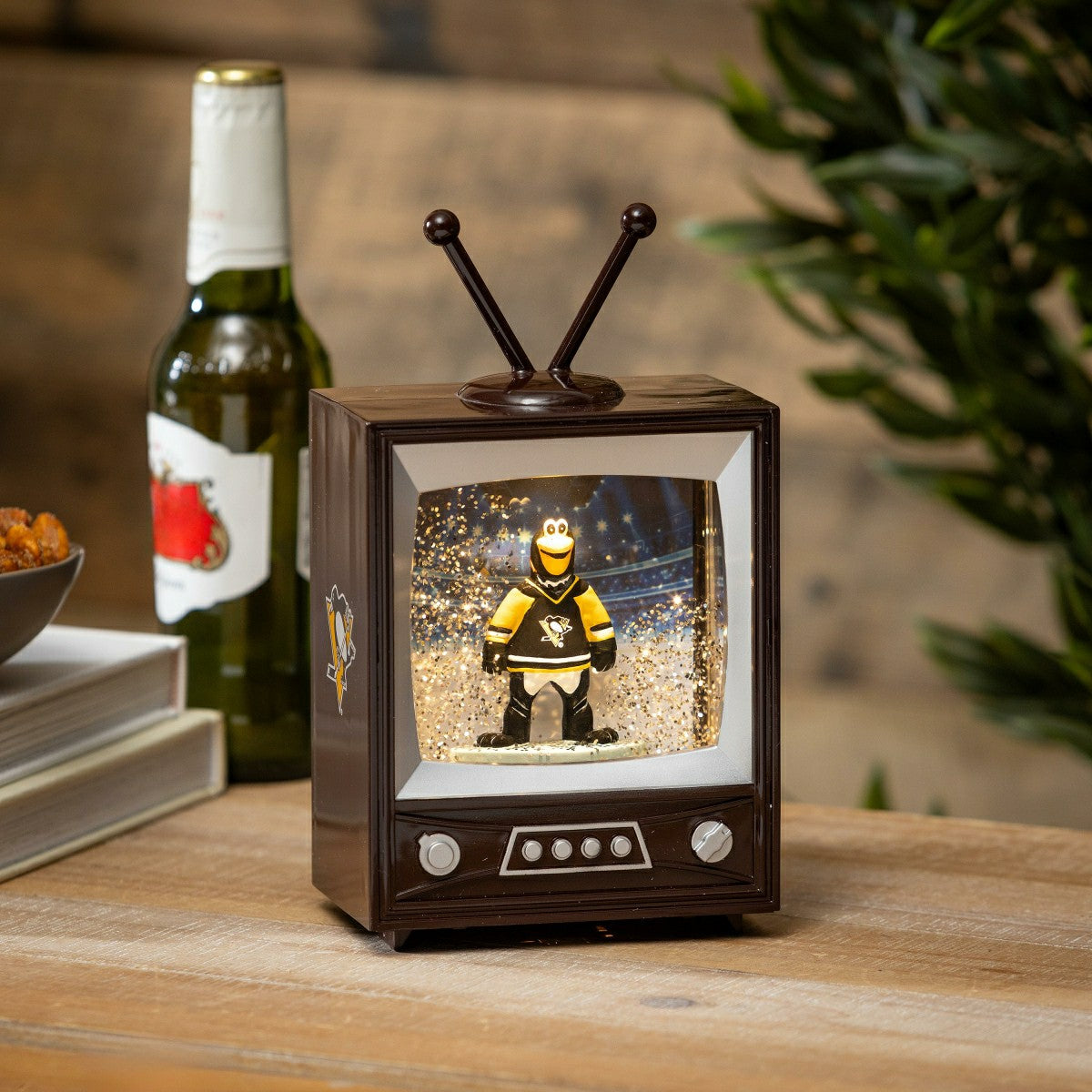 Pittsburgh Penguins Vintage TV Water Lantern, NHL, Home