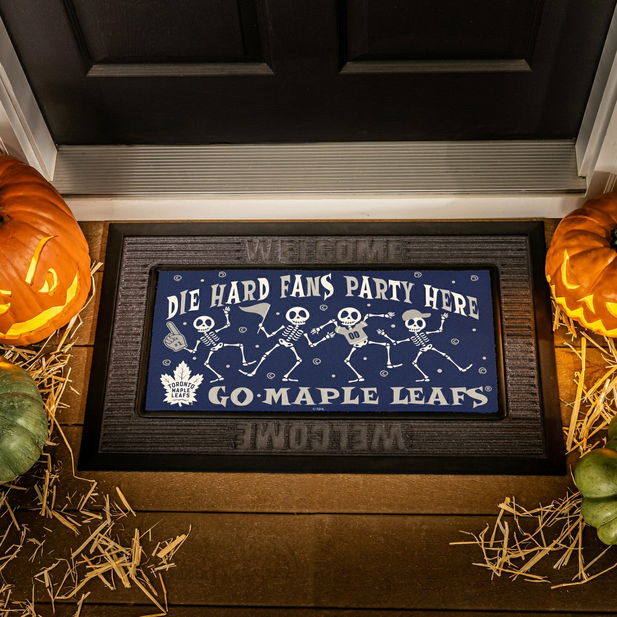 Toronto Maple Leafs Flocked Coir Halloween Sassafras Switch Mat, 22"x1, NHL