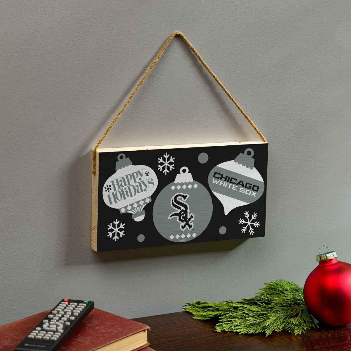 Chicago White Sox Holiday Wood Wall Sign, 6x11, MLB, Home