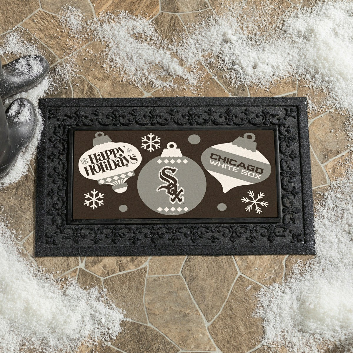 Chicago White Sox Holiday Flocked Coir Sassafras Switch Mat, 22"x10", MLB
