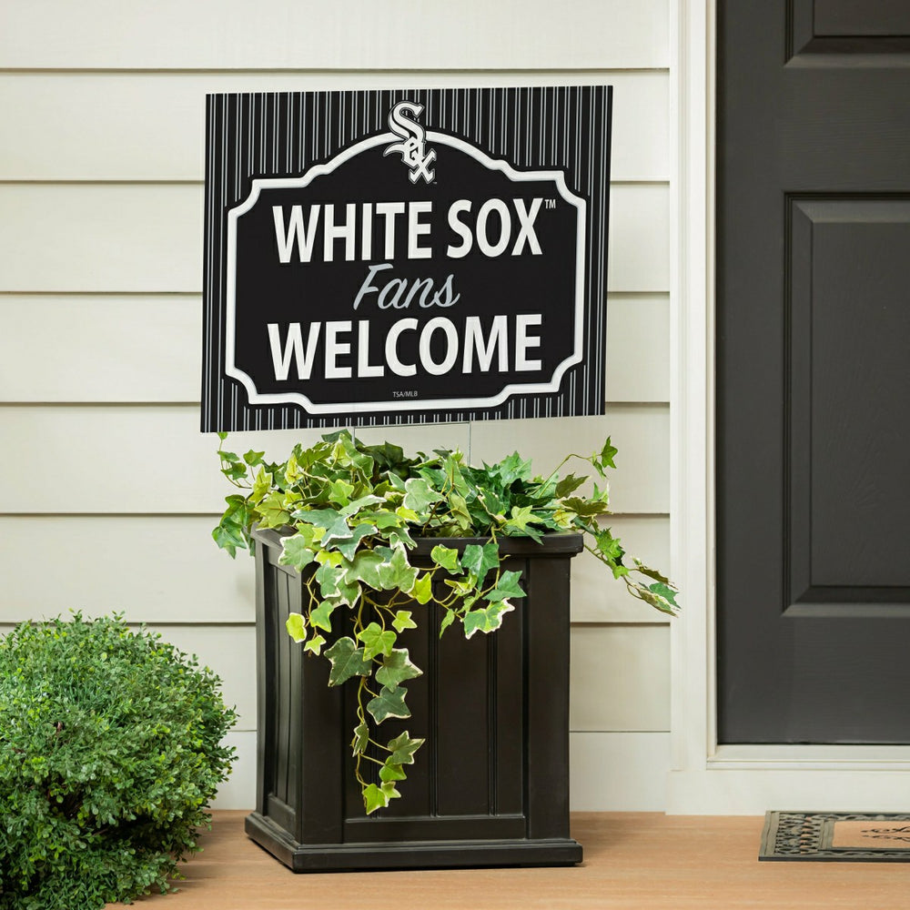 Chicago White Sox Coroplast Yard Sign, "Fans Welcome", MLB, Home
