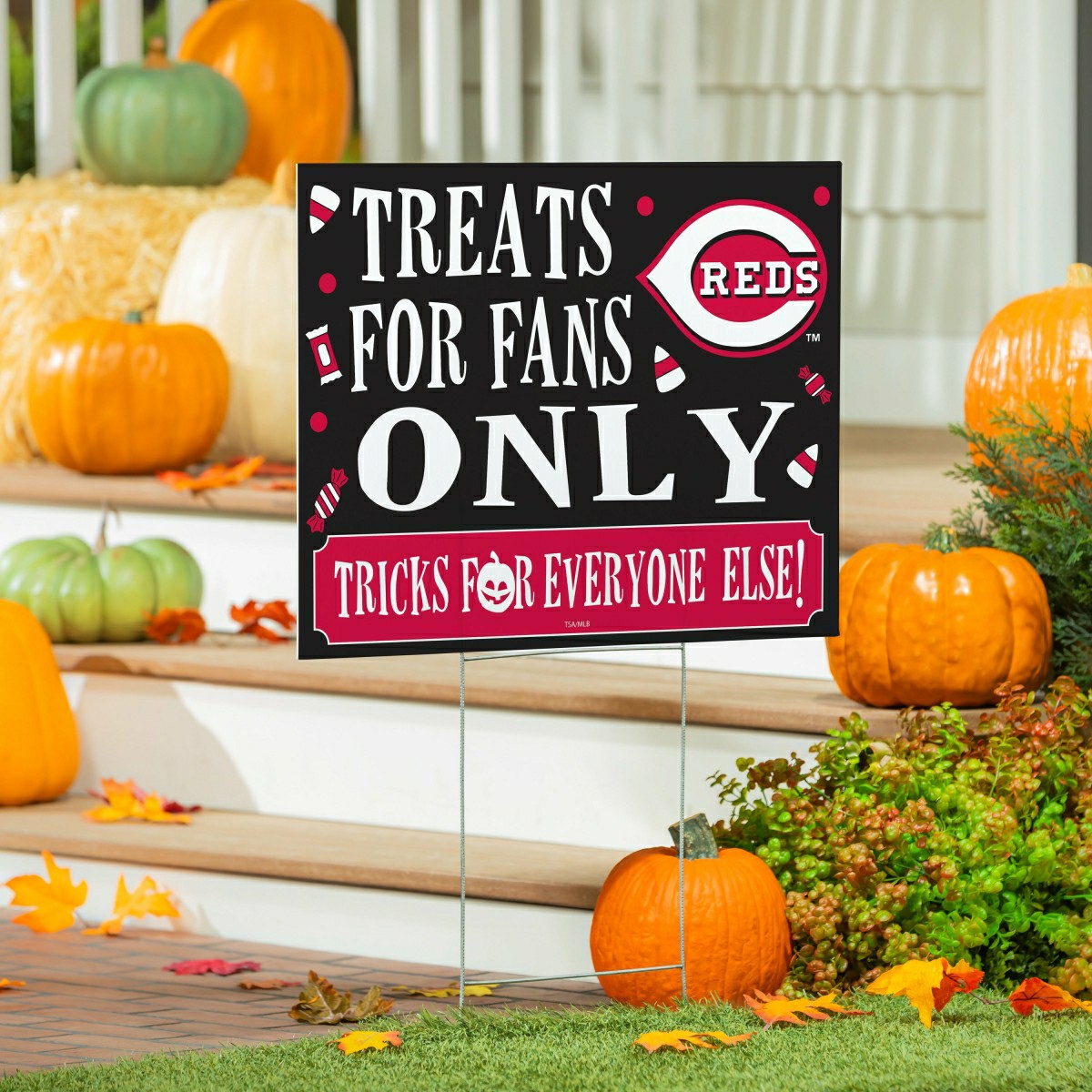 Cincinnati Reds Yard Sign, Halloween Treats for Fans, MLB, Home