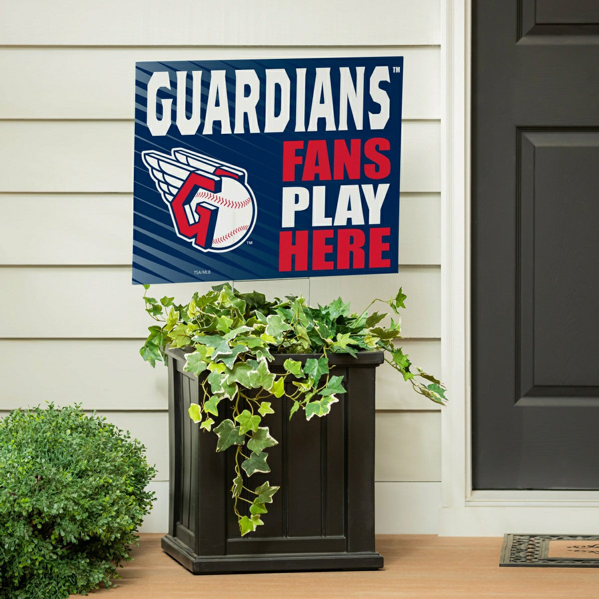 Cleveland Guardians Coroplast Yard Sign "Fans Play Here", MLB, Home