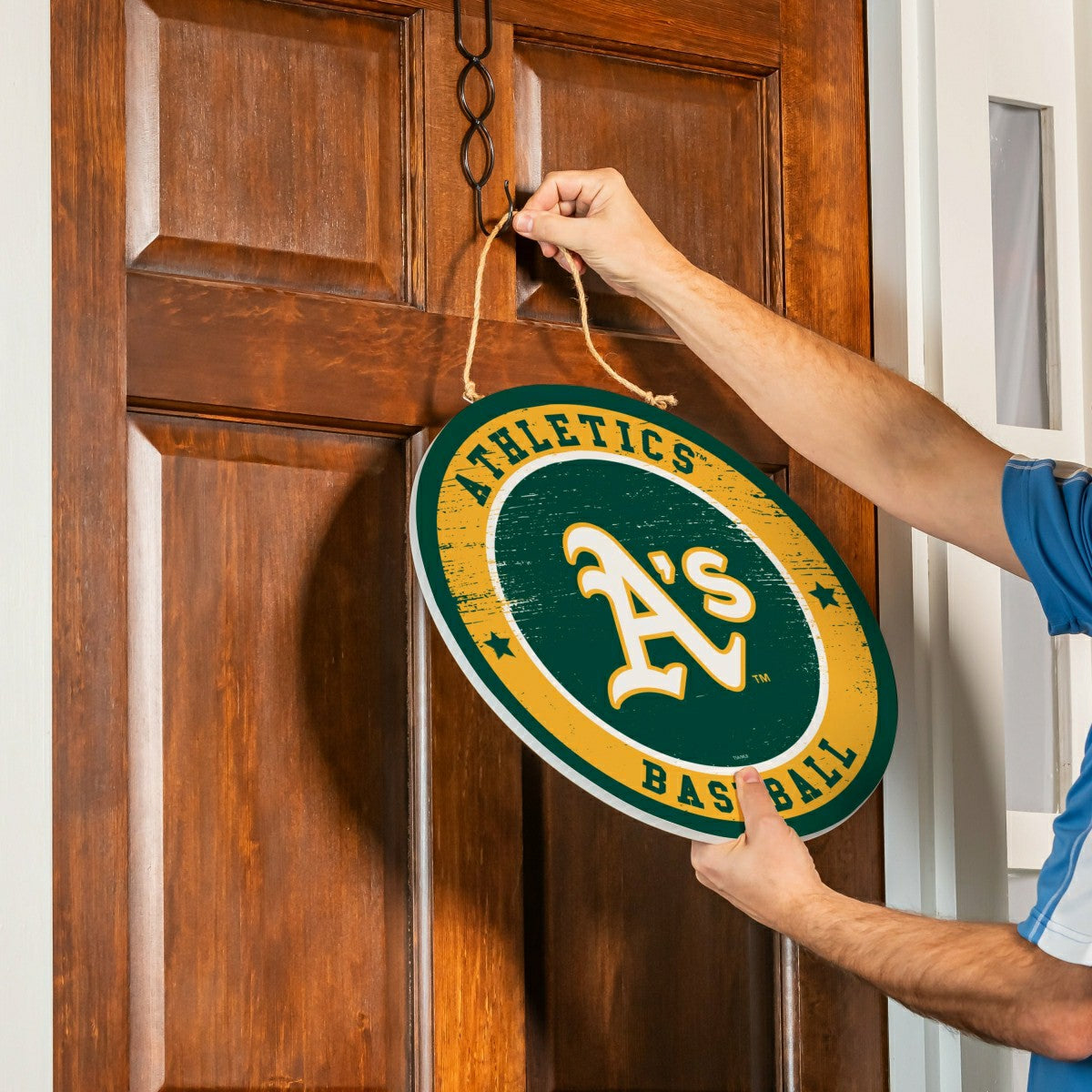 Athletics Round Door Décor with Hanging Rope, 18x18, MLB, Home