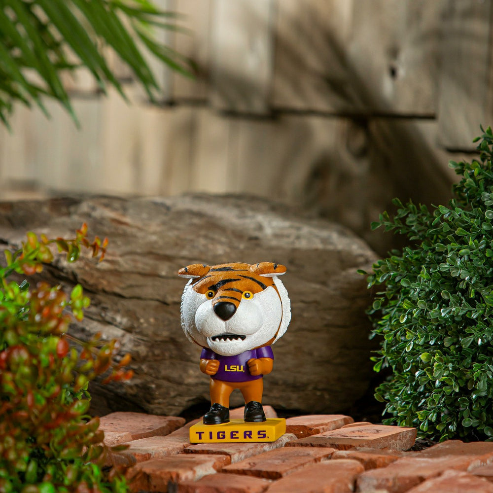 Lil Big Head Statue, Mascot, Louisiana State University, Collegiate, Home