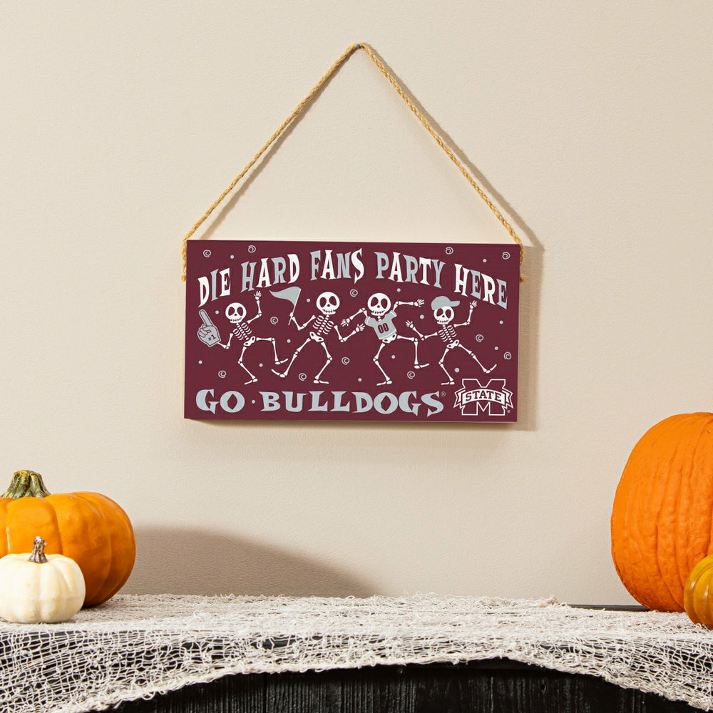 Mississippi State University Halloween Wood Wall Sign, 6x11, Collegiate, Home
