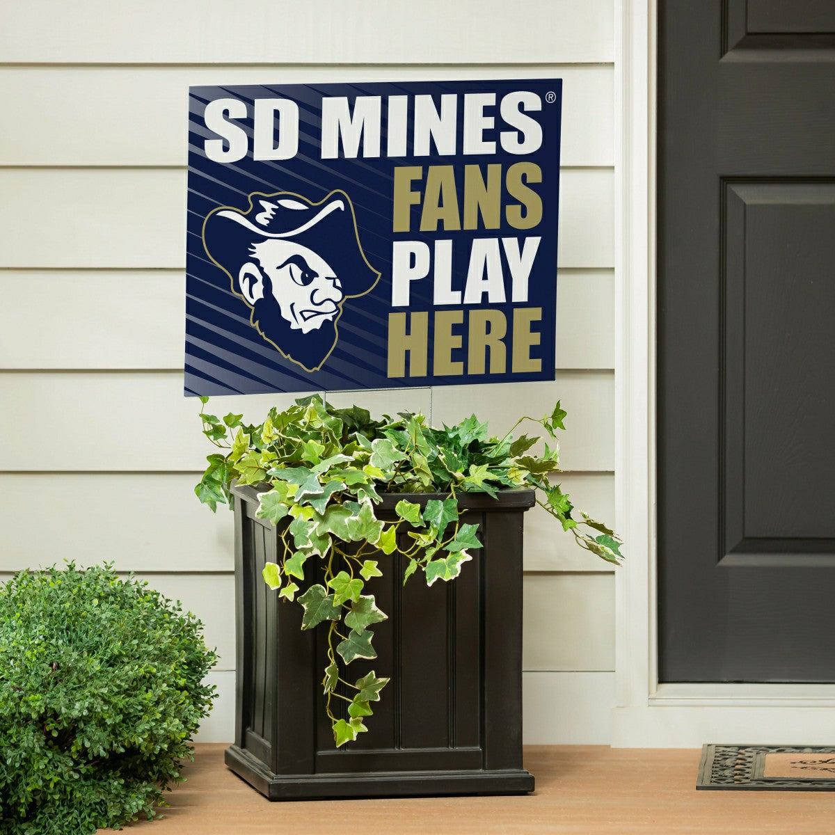 South Dakota School of Mines & Technology Coroplast Yard Sign "Fans Pl, Collegiate, Home