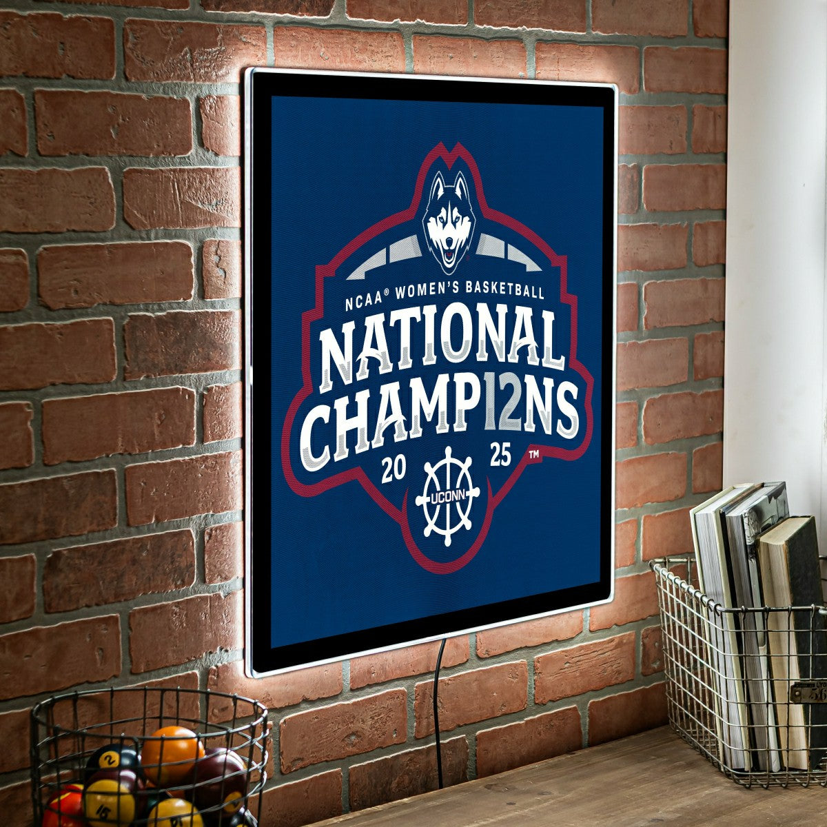 University of Connecticut, Womens NCAA Basketball Champions Edge Lite , Collegiate
