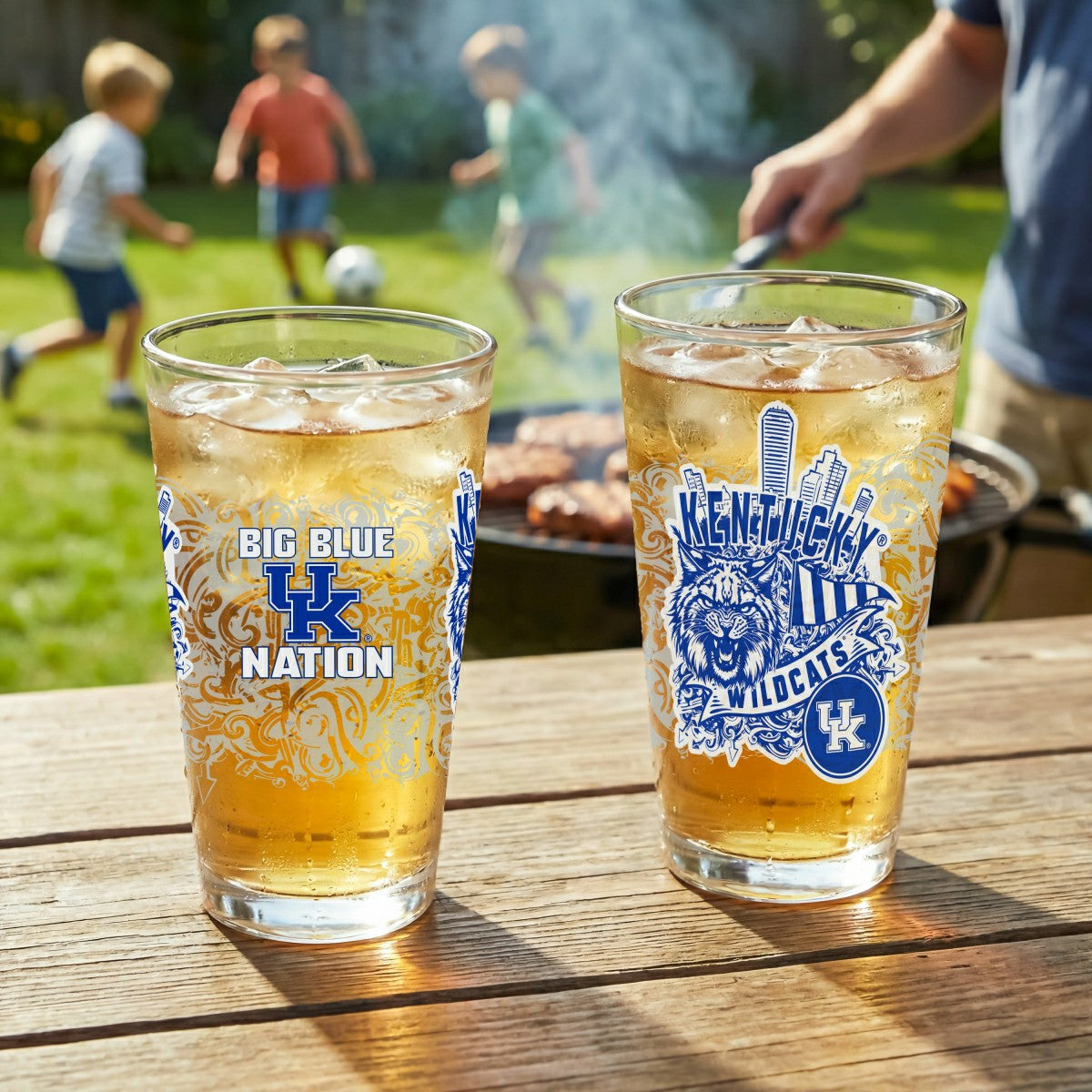 University of Kentucky 16oz Glass pint, Set of 2, Collegiate, Home