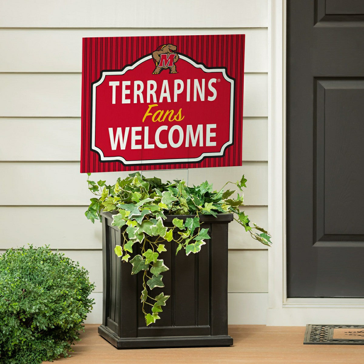 University of Maryland Coroplast Yard Sign, "Fans Welcome", Collegiate, Home