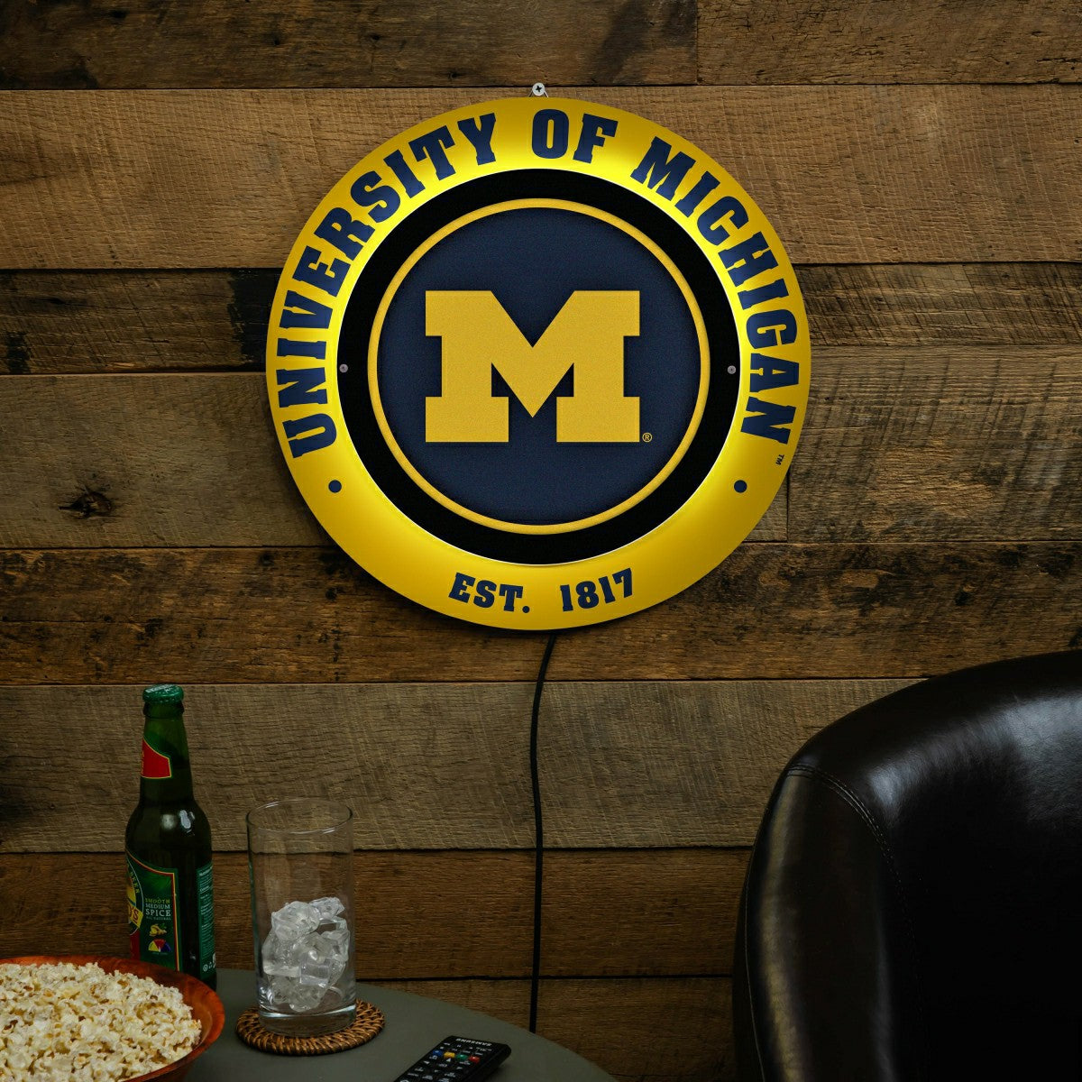 University Of Michigan, Metal Lite, Round, Collegiate
