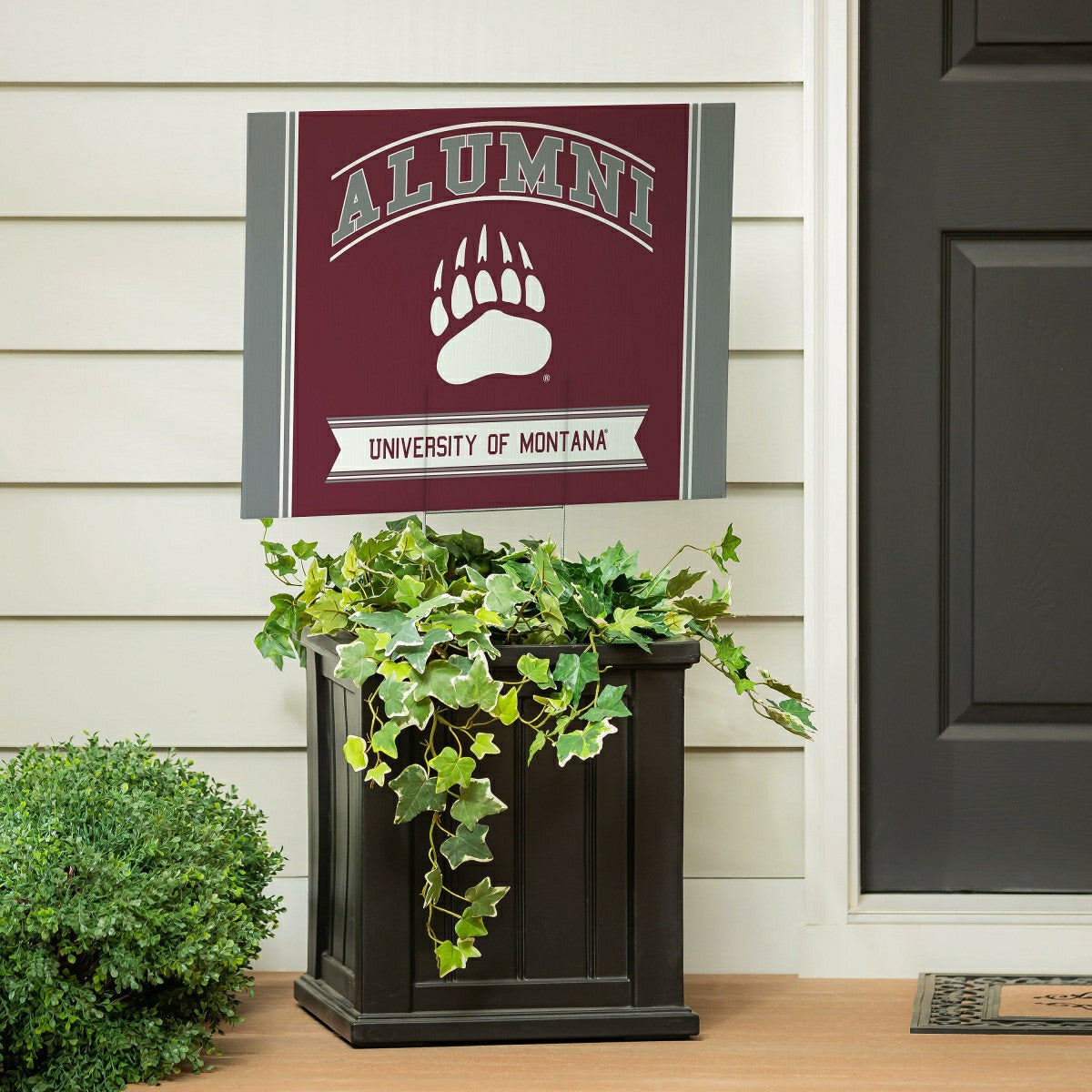 University of Montana Coroplast Yard Sign Alumni, Collegiate, Home