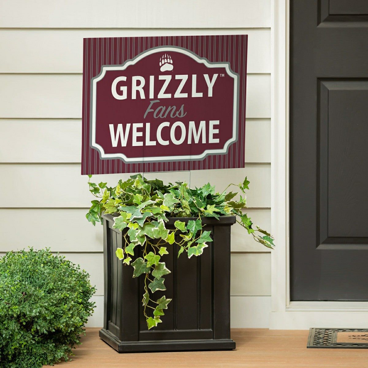 University of Montana Coroplast Yard Sign, "Fans Welcome", Collegiate, Home