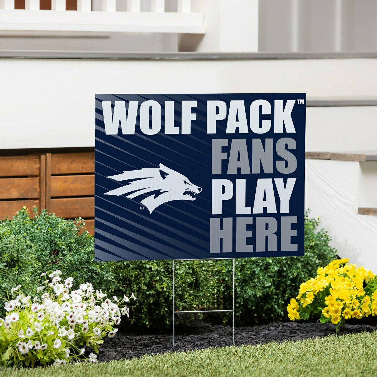 University of Nevada Coroplast Yard Sign "Fans Play Here", Collegiate, Home