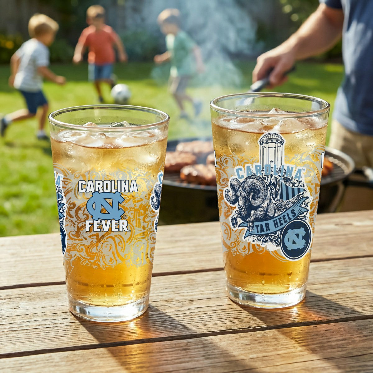 University of North Carolina 16oz Glass pint, Set of 2, Collegiate, Home