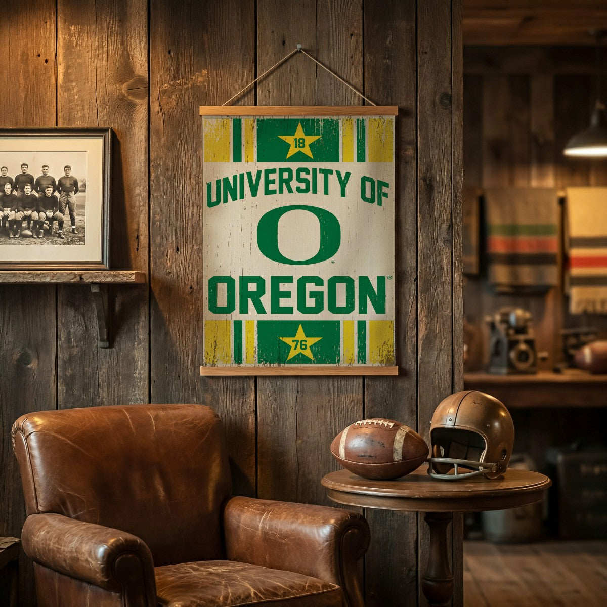 University of Oregon, Canvas Wall Tapestry, Medium, 36x24, Collegiate, Home