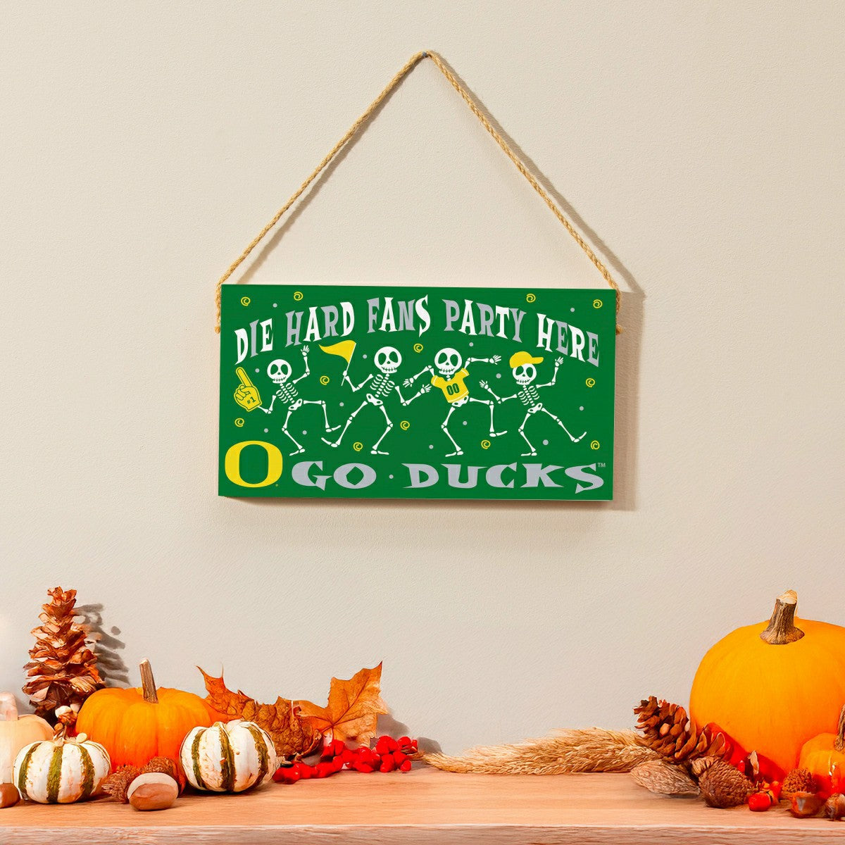 University of Oregon Halloween Wood Wall Sign, 6x11, Collegiate, Home