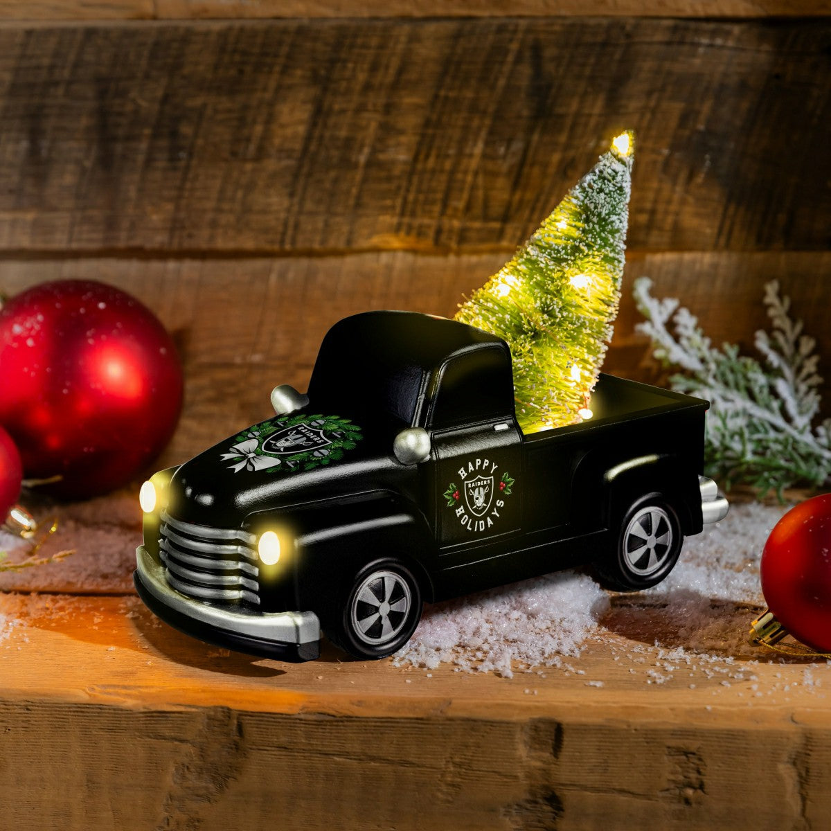 Las Vegas Raiders Holiday Rally Truck Statue, NFL, Home