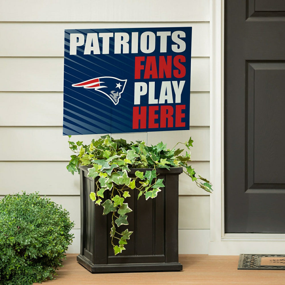 New England Patriots Coroplast Yard Sign "Fans Play Here", NFL, Home