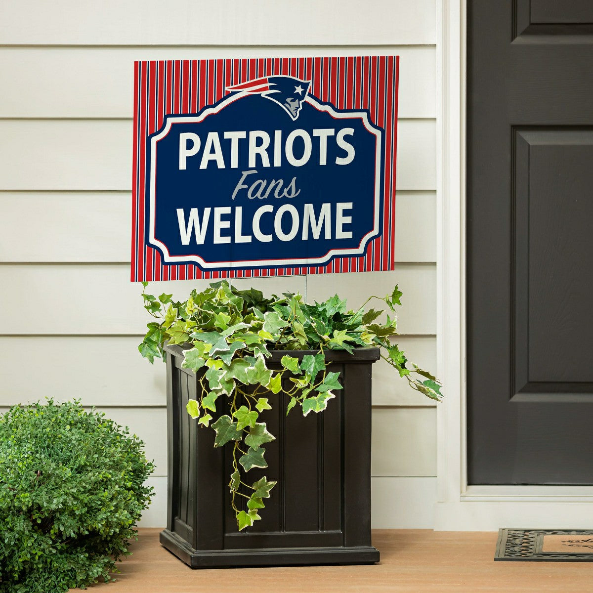 New England Patriots Coroplast Yard Sign, "Fans Welcome", NFL, Home