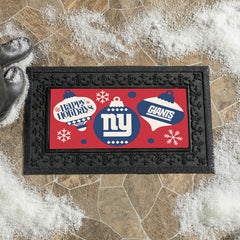 New York Giants Holiday Flocked Coir Sassafras Switch Mat, 22"x10", NFL