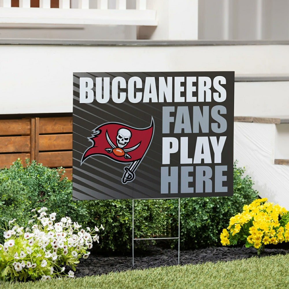 Tampa Bay Buccaneers Coroplast Yard Sign "Fans Play Here", NFL, Home
