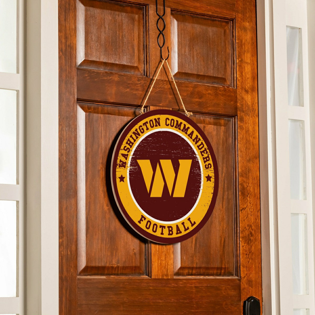 Washington Commanders Round Door Décor with Hanging Rope, 18x18, NFL, Home