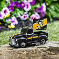 Detroit Lions Rally Truck Statue, NHL, Home