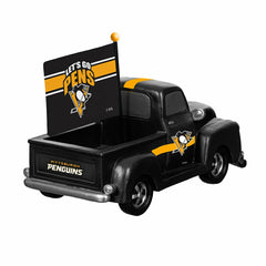 Detroit Lions Rally Truck Statue, NHL, Home