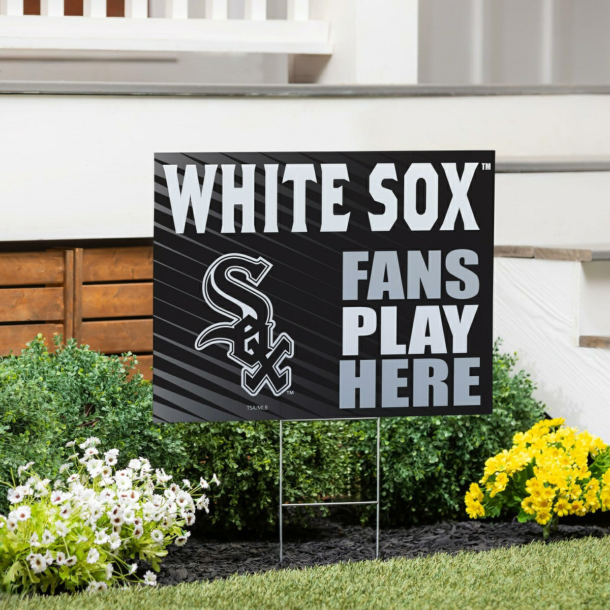 Chicago White Sox Coroplast Yard Sign "Fans Play Here", MLB, Home