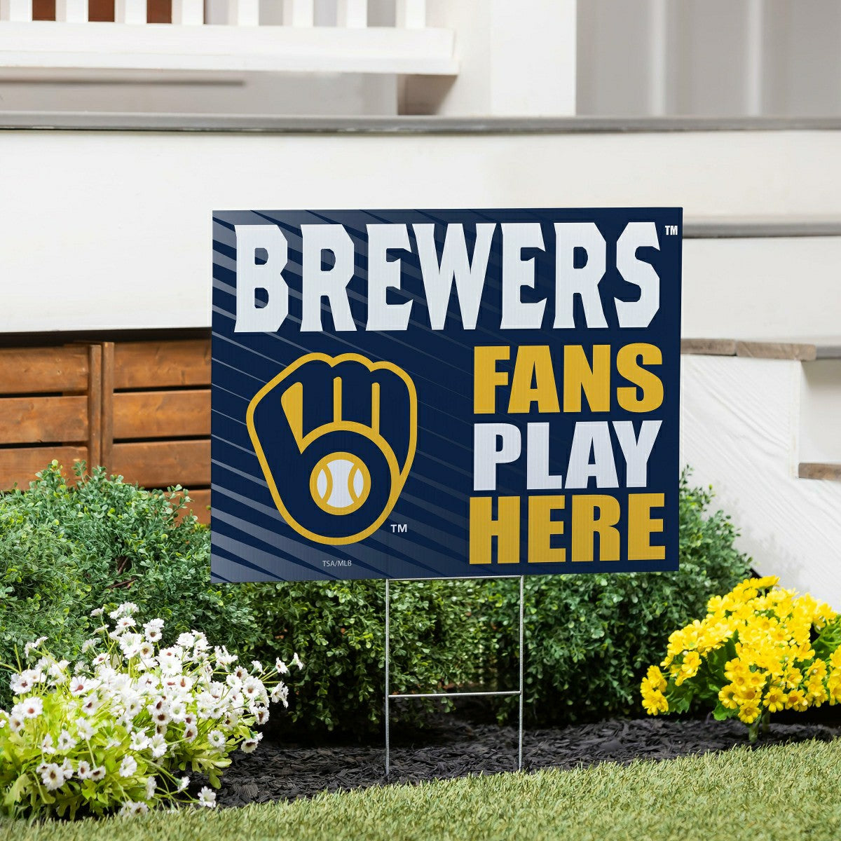 Milwaukee Brewers Coroplast Yard Sign "Fans Play Here", MLB, Home